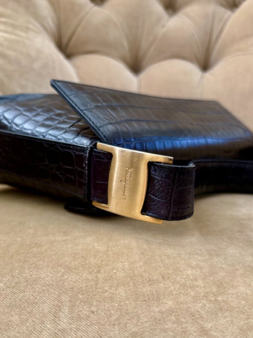 VTG Auth.SALVATORE FERRAGAMO Black Crocodile Embossed Leather Shoulder Bag